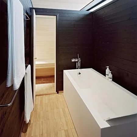 Ferienhaus Architectural Gem With Ski-in Ski-out In