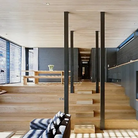 Architectural Gem With Ski-in Ski-out In Ferienhaus Hemsedal